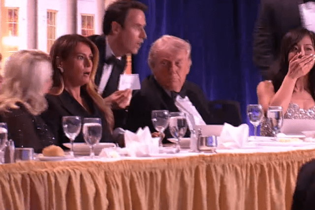 ह्वाइट हाउसमा गोली चल्यो, ट्रम्पलाई सुरक्षित स्थानमा सारियो