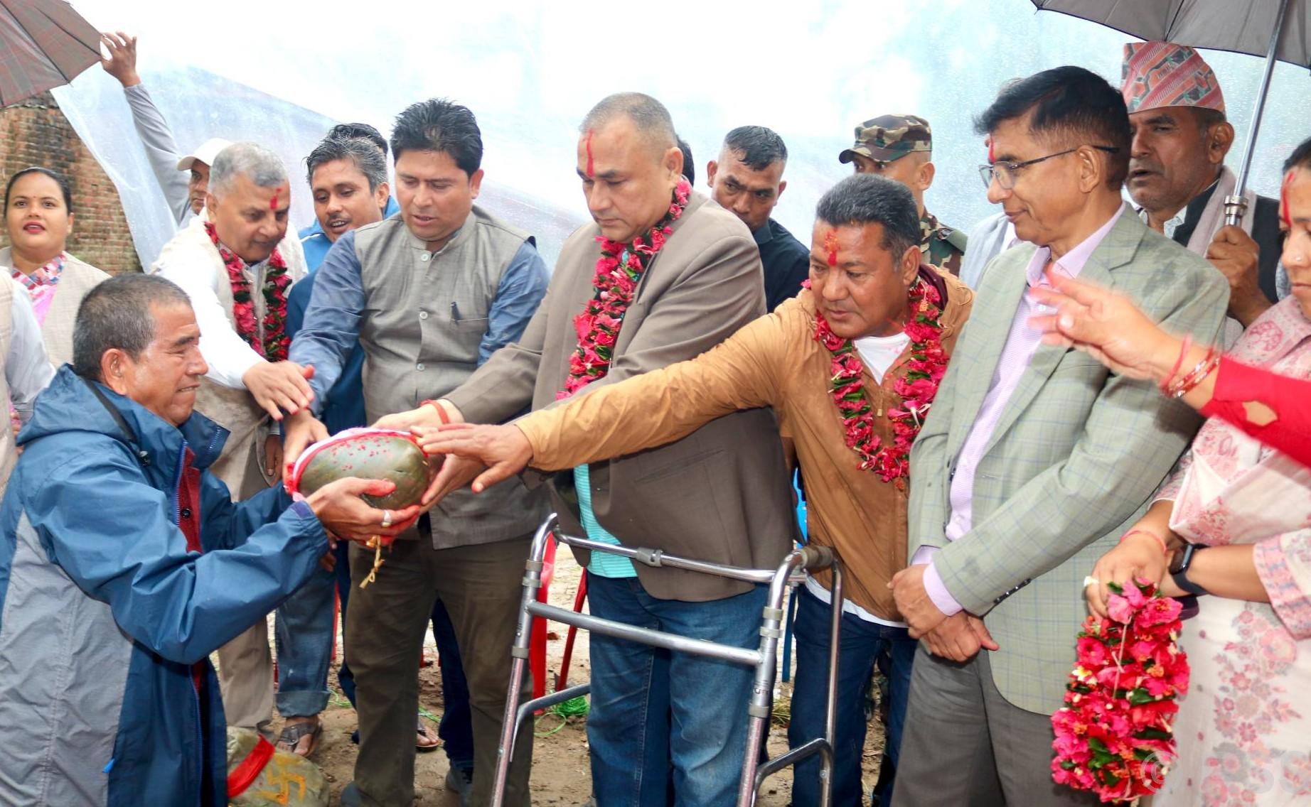 सरकारले गुणस्तरीय शिक्षामा जोड दिइरहेको छ: मुख्यमन्त्री शाह
