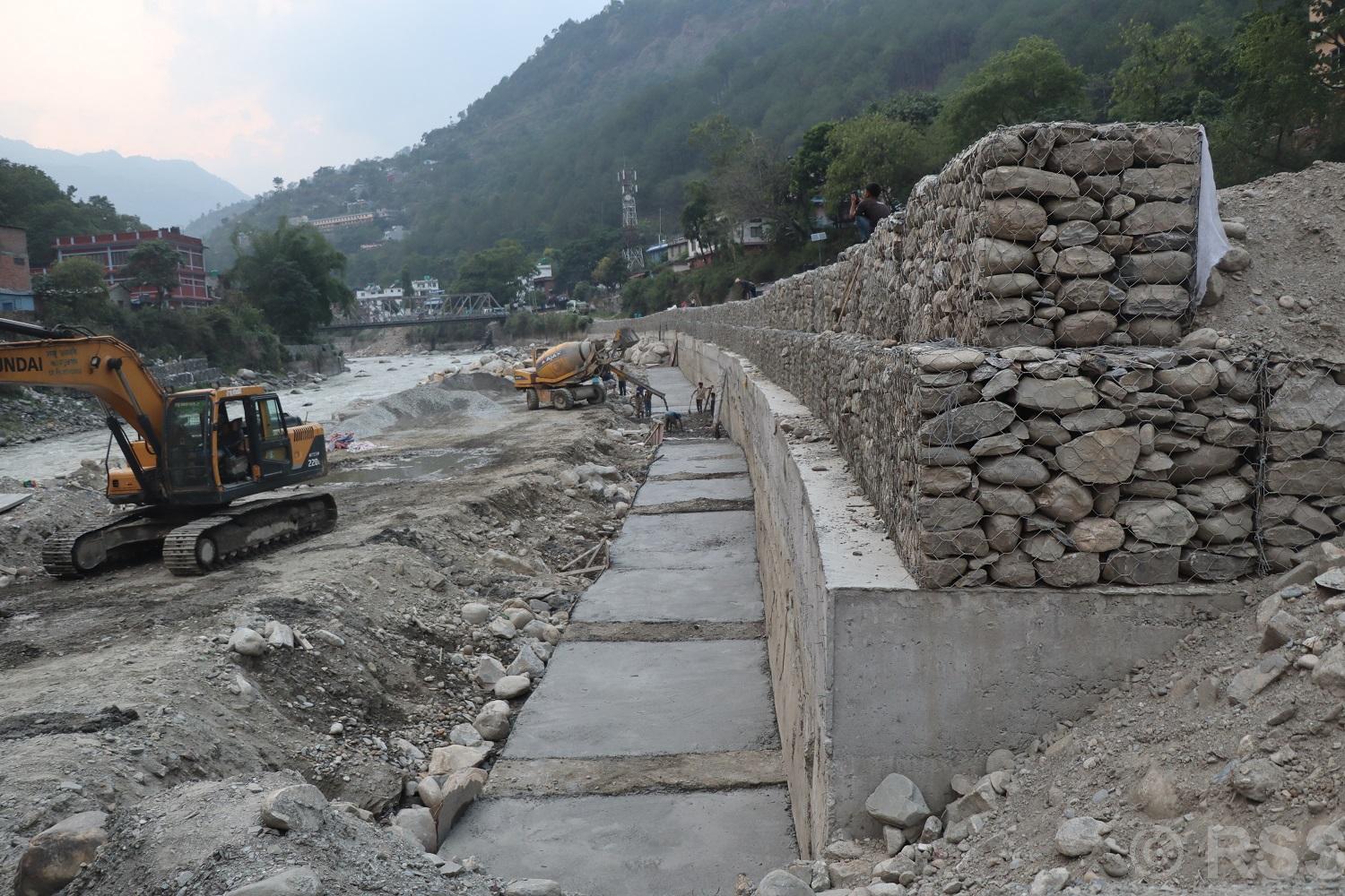 बेनीलाई कटान र बाढीबाट जोगाउन नदी नियन्त्रण योजना