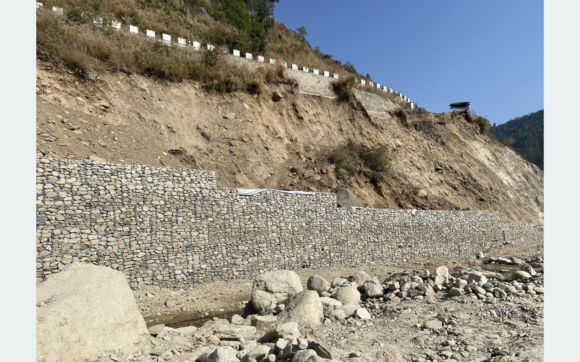 वर्षा नहुँदा बिपी राजमार्गको पूर्वाधार निर्माणमा सहजता