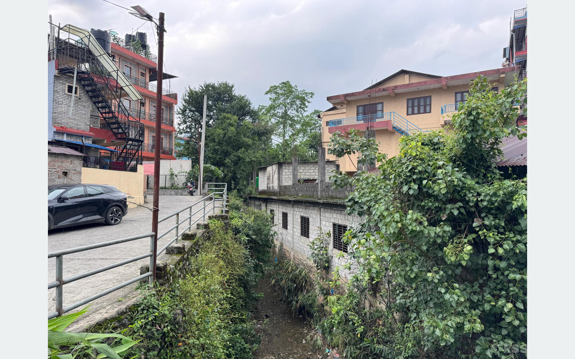 अतिक्रमित फिर्के खोलालाई प्राकृतिक बहावमा ल्याइँदै