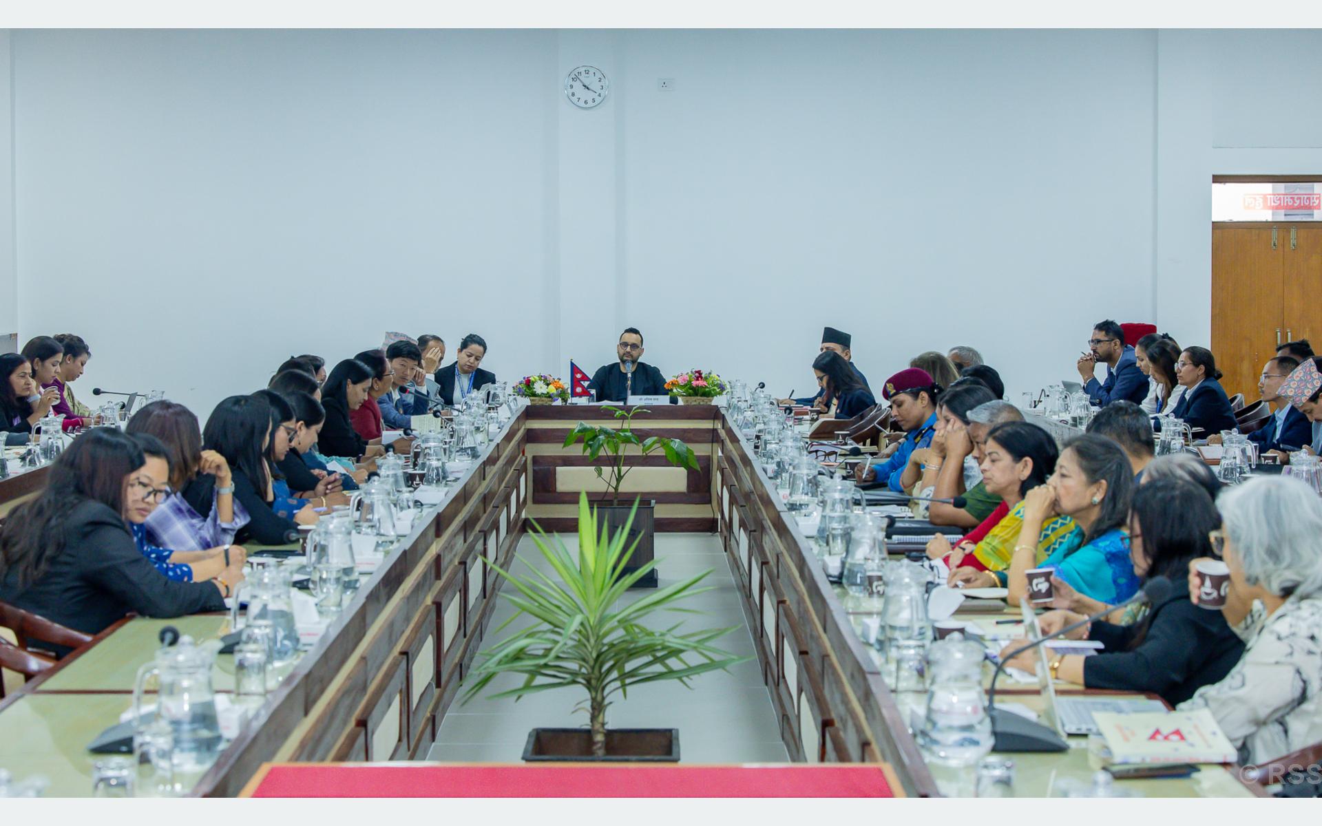 संविधान संशोधन बहसपत्र कार्यदलद्वारा विभिन्न पेसा तथा व्यवसायमा आबद्ध महिलासँग छलफल