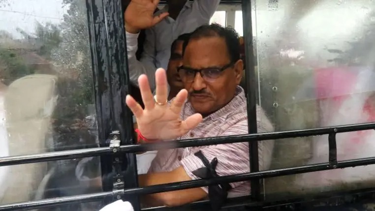 ९ अर्ब रूपैयाँ घोटाला प्रकरणमा पूर्वमन्त्री महेश जोशी पक्राउ