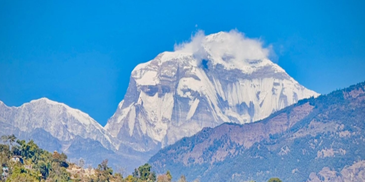 धवलागिरिमा मानव स्पर्श ६६ वर्ष, सात सय जनाभन्दा बढीद्वारा आरोहण