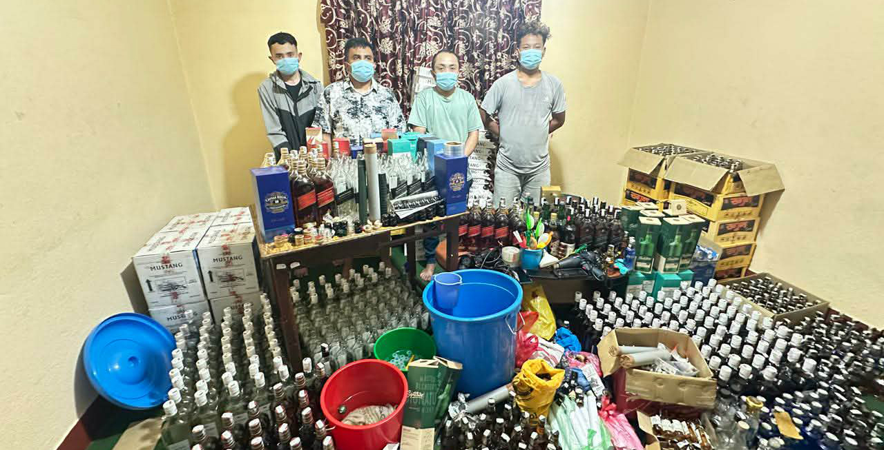 ब्रान्डेड प्याकिङमा नक्कली मदिरा, ललितपुरबाट चार जना पक्राउ