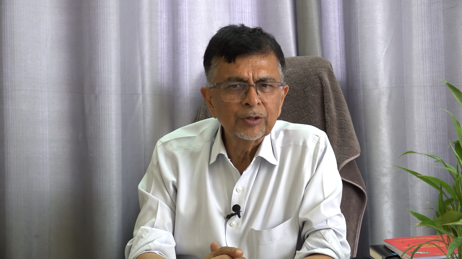गणतन्त्र दिवसमा प्रधानमन्त्री नबोल्ने निर्णयप्रति नेता पाण्डेको टिप्पणी- प्रधानमन्त्री मौन बस्नु राष्ट्रका लागि घाटा