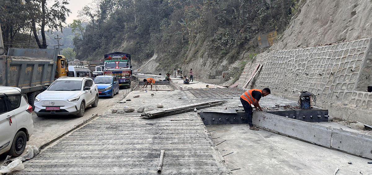दाउन्नेको पूर्वी खण्डमा एकतर्फी ढलान सकियो: ६५ किलोमिटर सडक कालोपत्र र पक्की संरचनाले जोडियो