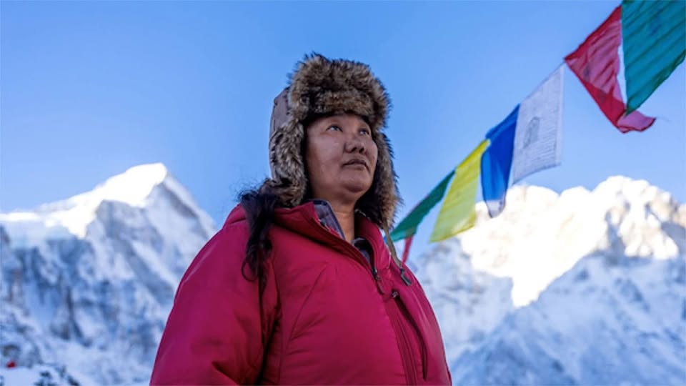 लाक्पा शेर्पाको कीर्तिमान: ११औँ पटक सगरमाथा आरोहण गर्दै विश्वकै सफल महिला आरोही