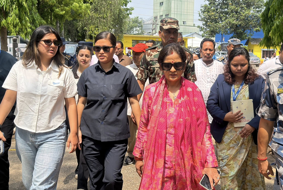 सङ्घीय उद्योग, वाणिज्य तथा आपूर्तिमन्त्रीद्वारा बन्द हेटौँडा कपडा उद्योग निरीक्षण