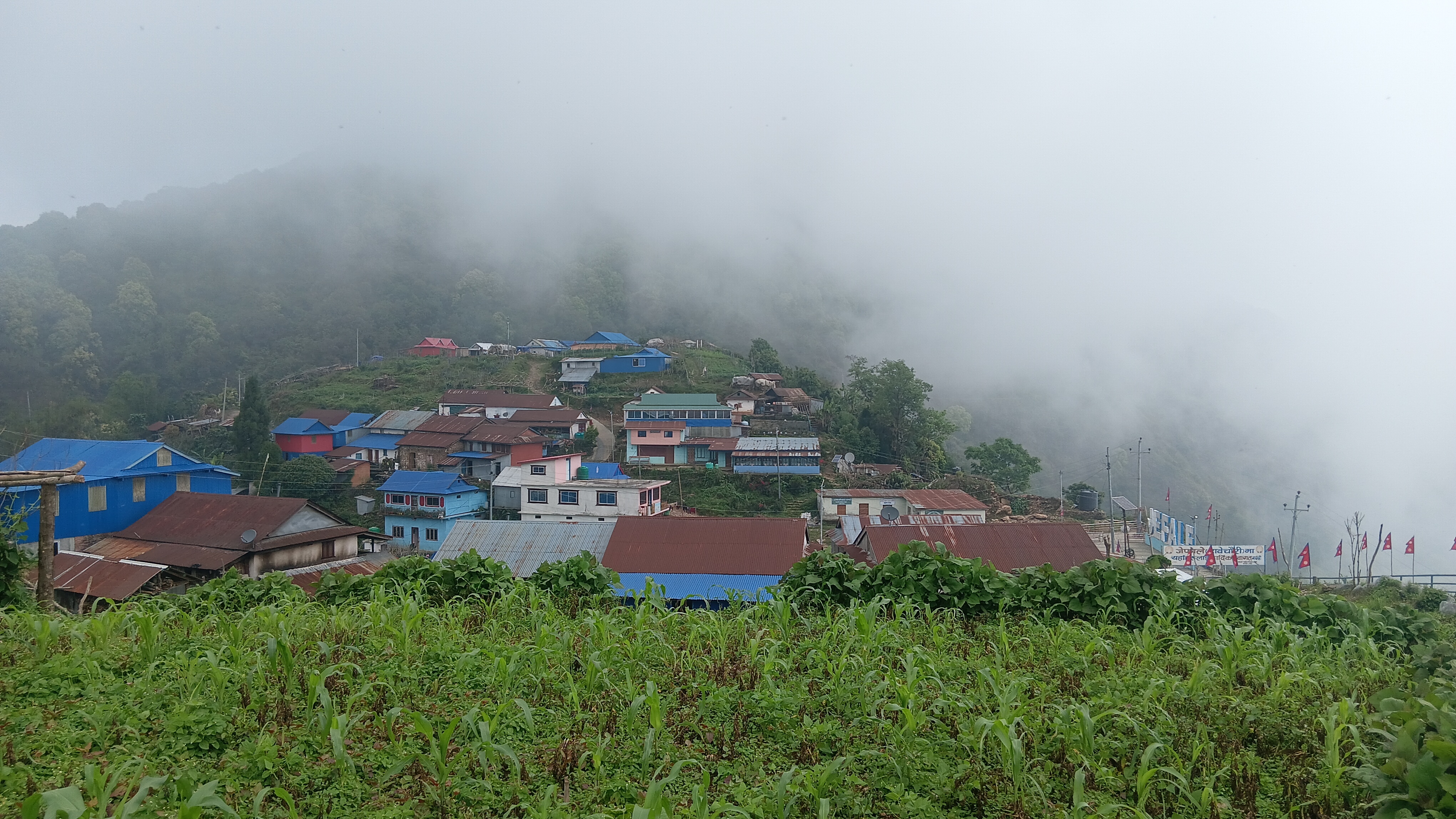 बादल, हिमाल र संस्कृतिको संगम बनेको जेफाले डाँडा