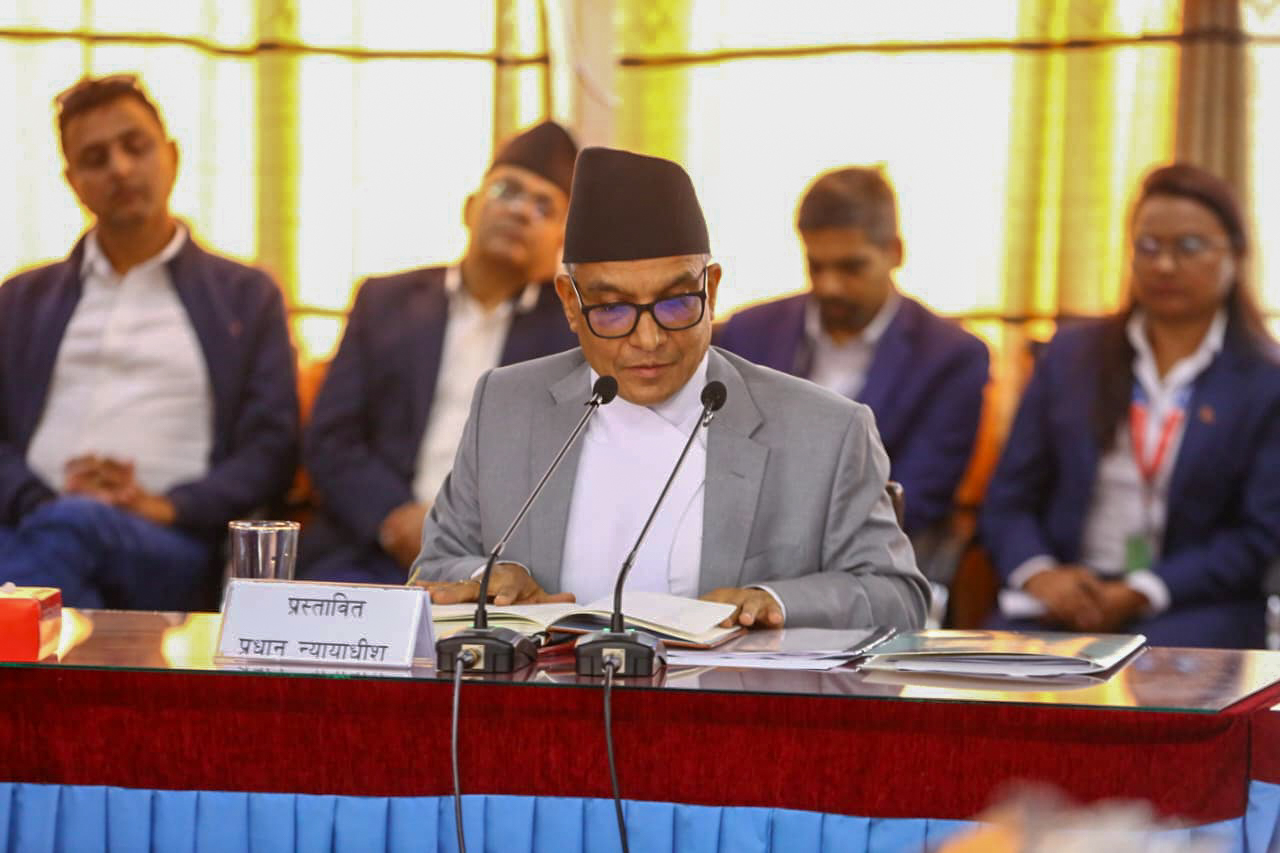 १८ महिनाभित्र मुद्दा टुङ्ग्याउने र सुनुवाइ प्रत्यक्ष प्रसारण गर्ने प्रस्तावित प्रधानन्यायाधीश शर्माको कार्ययोजना