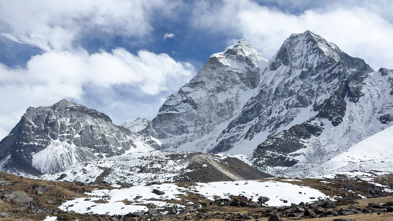 हिमाल आरोहणका क्रममा सात जनाको मृत्यु, तिवारीको शव ल्याउन कठिन