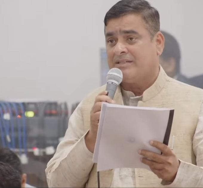 मल अभाव र सीमा क्षेत्रका किसानका समस्याबारे सांसद खनालद्वारा सरकारको ध्यानाकर्षण