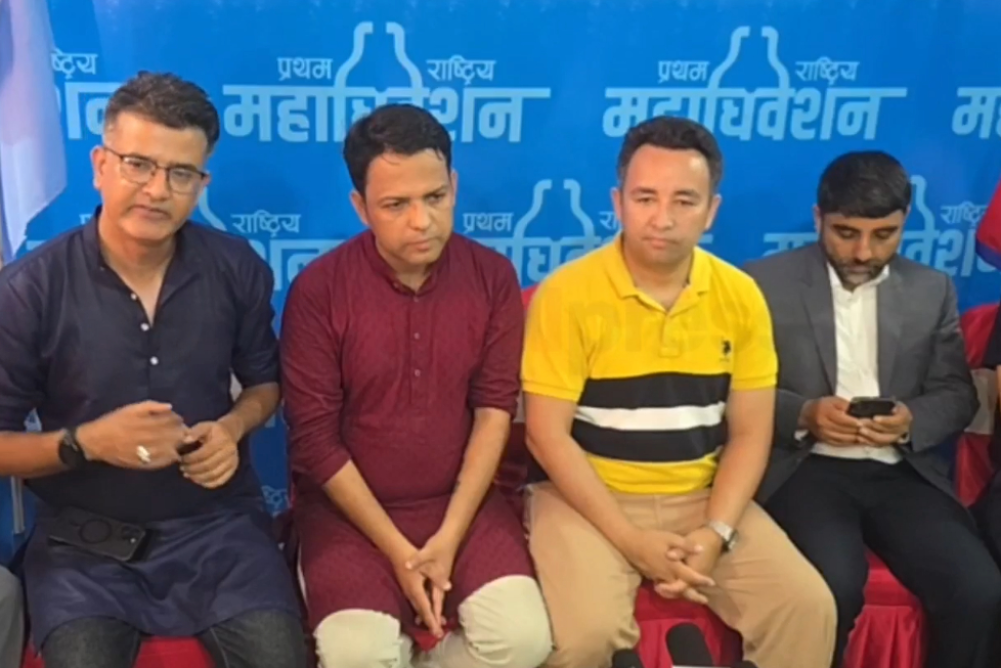 शीर्ष नेतृत्वलाई चुनौती दिँदै महामन्त्रीमा प्यानल लबिइङ: मैदानमा बाँकी रहेका युवा उम्मेदवार झन् आक्रामक