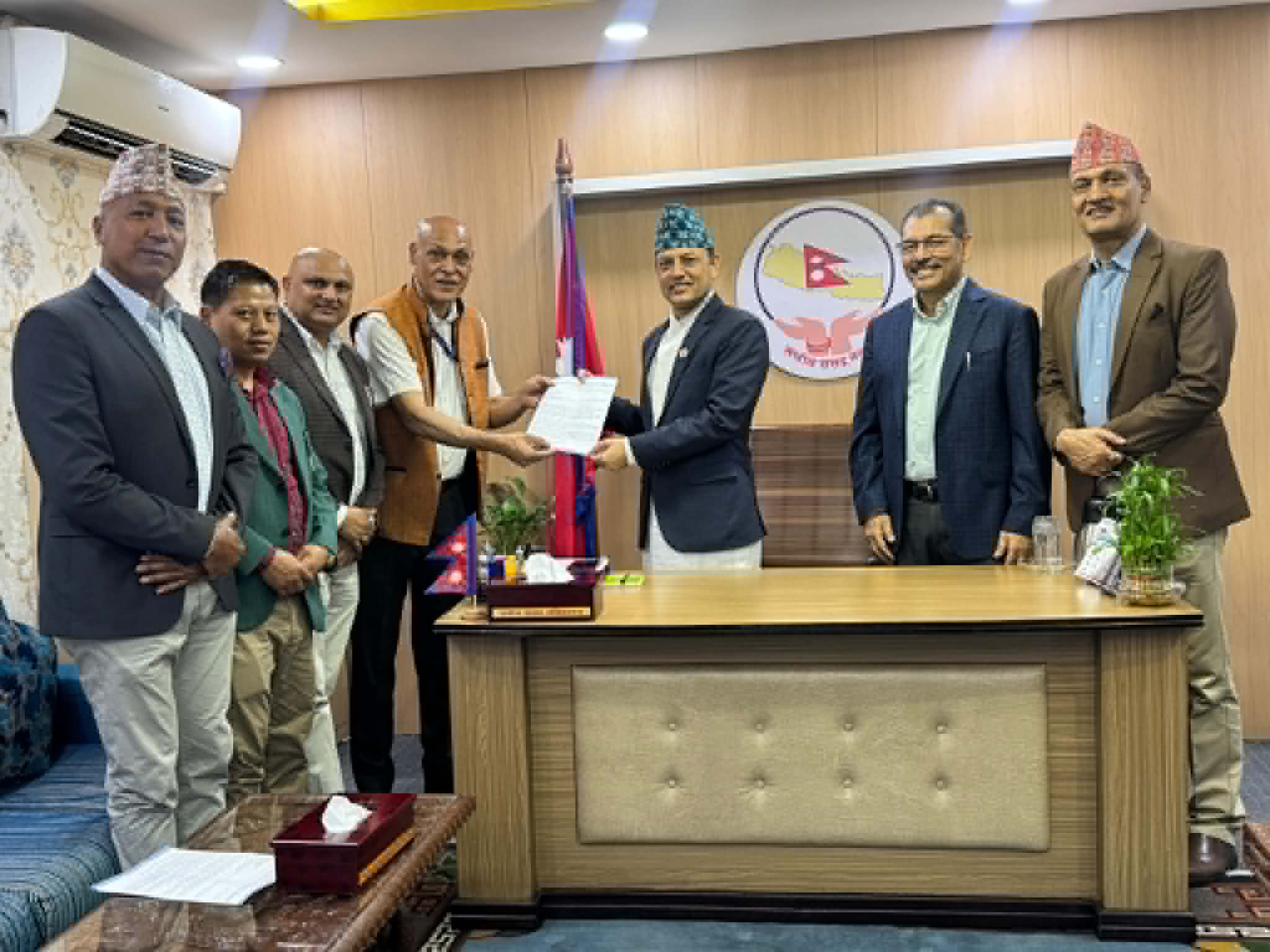 नेपाली मूलका मानिसलाई फराकिलो ढङ्गले समेट्नुपर्छ: सभामुख अर्याल