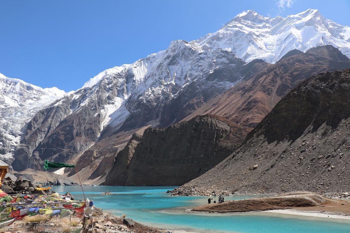 ८ हजार मिटरको हिमालमा पहिलो मानव पाइला परेको ७६ वर्ष पूरा