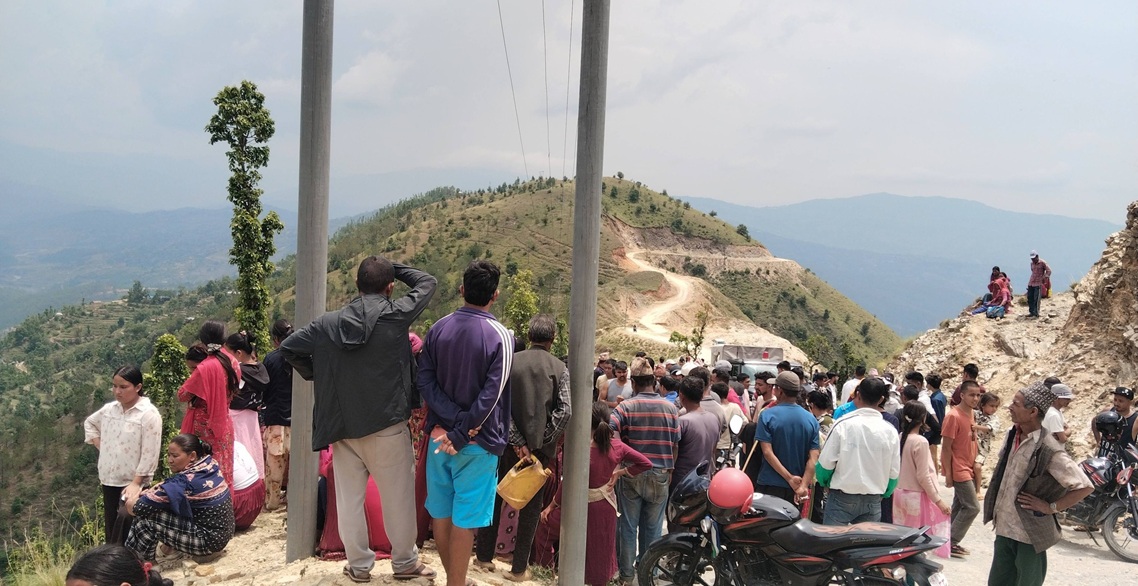 दैलेखमा जिप दुर्घटना अपडेट : तीन जनाको मृत्यु, पाँच घाइते
