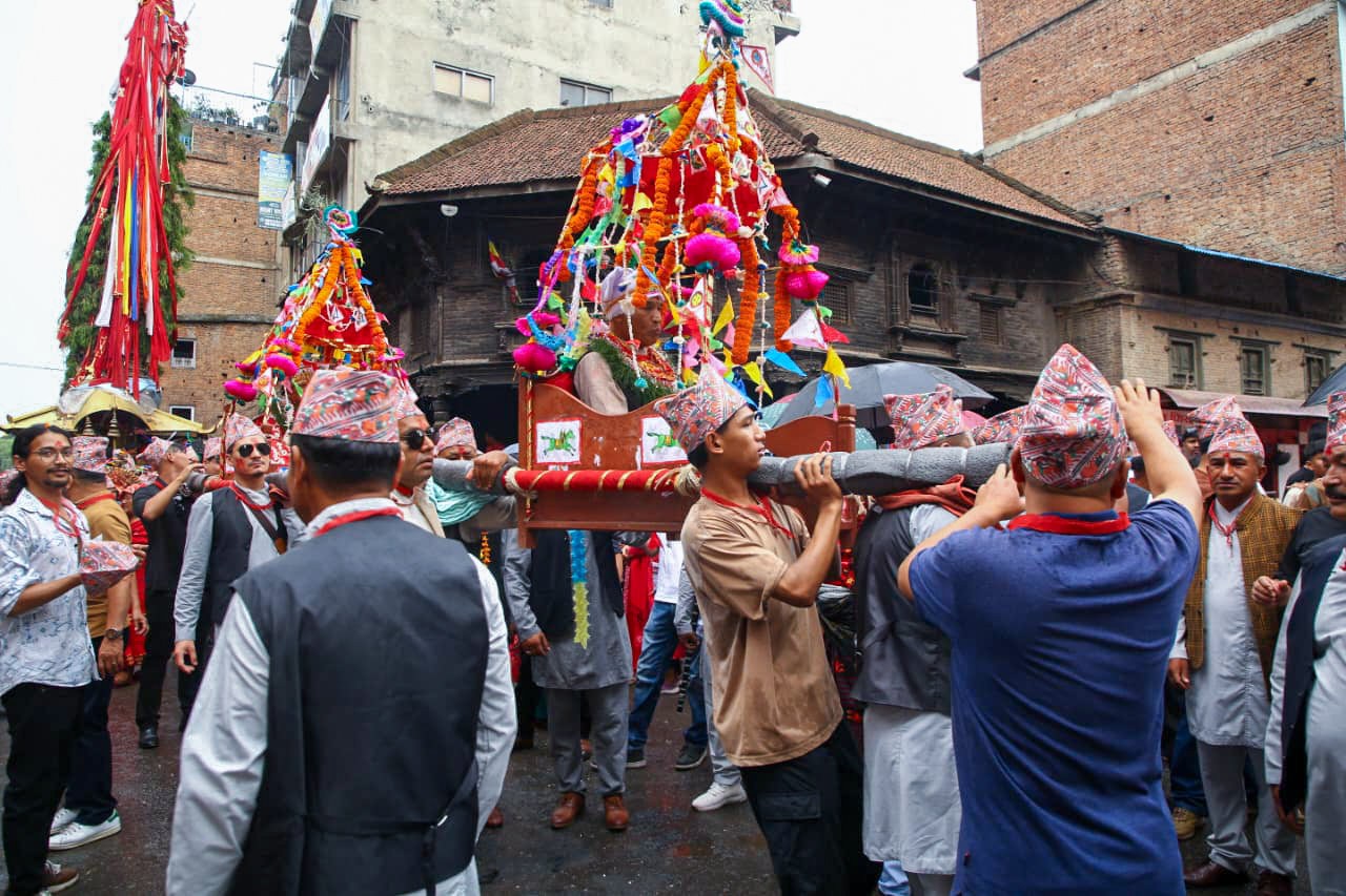 रातो मछिन्द्रनाथ रथयात्रा सम्पन्न (फोटो फिचर)
