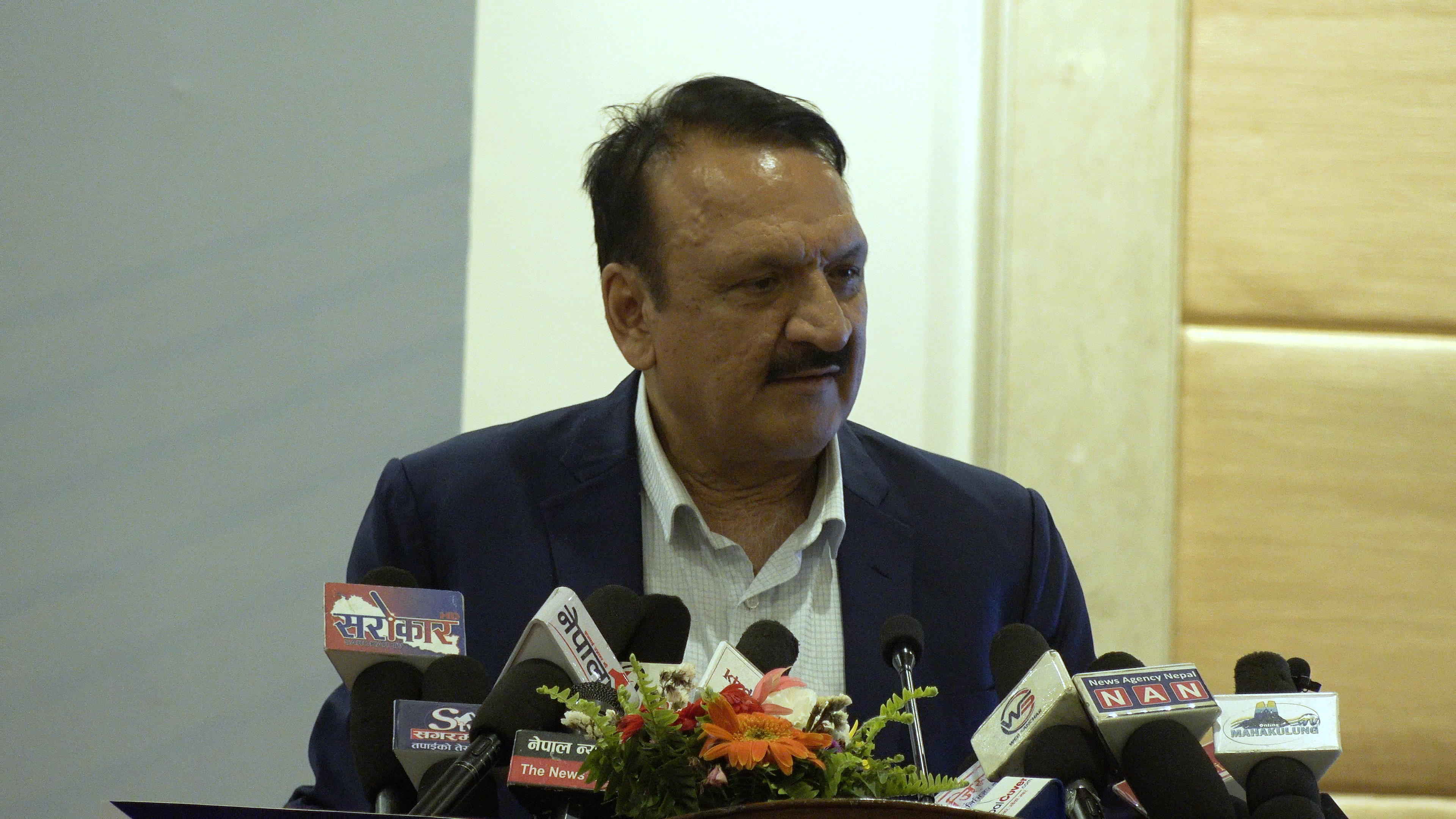 बजेट महत्वाकांक्षी र धनी वर्गलाई पोस्ने खालको छ, लक्ष्य पूरा हुँदैन : पूर्व अर्थमन्त्री महत