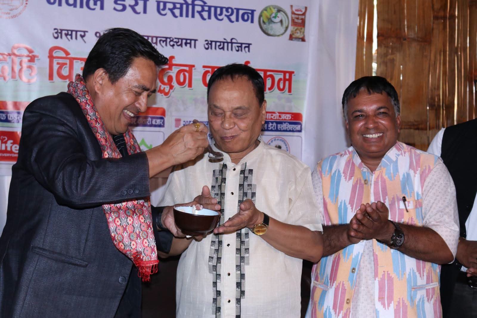 चारतारे होटलको मेनुमा नेपाली मौलिक पेय ‘मही’
