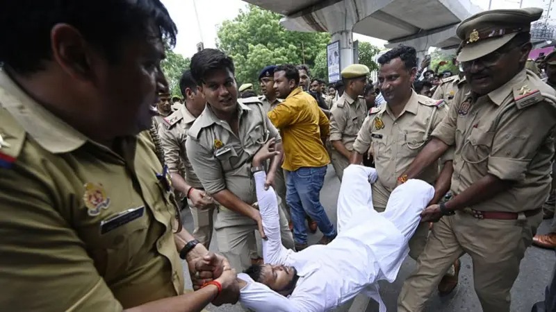 भारतको विद्यार्ञी आन्दोलनमा पक्राउ परेका आपराधिक रेकर्ड नभएका सबैलाई छाड्न आदेश