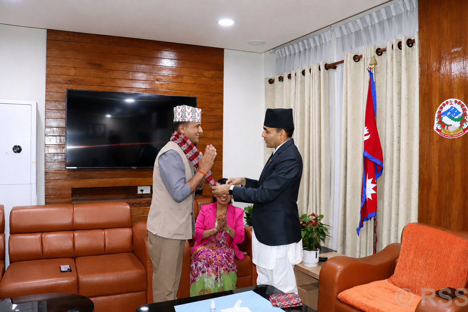 जनताको आकांक्षा पूरा हुनेगरी काम गर्न सञ्चारमन्त्री तिमिल्सिनाको निर्देशन