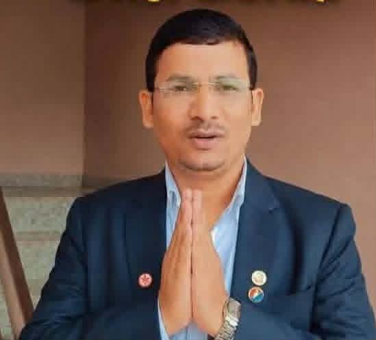 अत्तरिया उद्योग वाणिज्य संघमा कमल कडायत विजयी