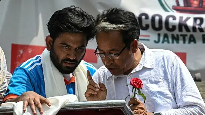 सोनम वांगचुकविरुद्ध मुद्दा