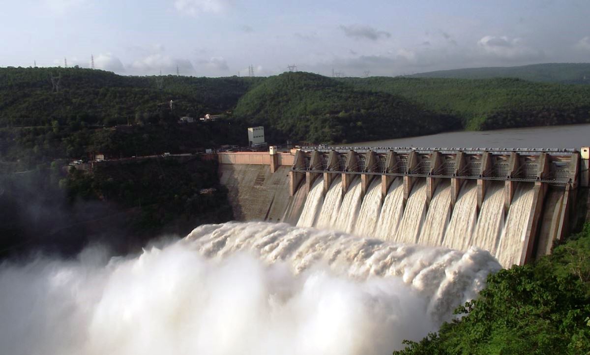 धौलीगंगा जलविद्युत् आयोजनाको बाँध खोलियो, महाकाली तटीय क्षेत्रमा उच्च सतर्कता