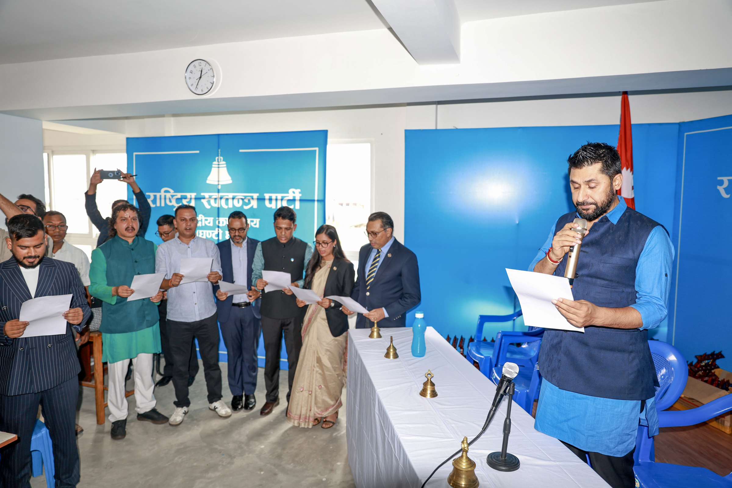 रास्वपा केन्द्रीय समिति बैठक: मनोनयनको अधिकार सभापतिलाई, तीन आयोगले पाए नेतृत्व