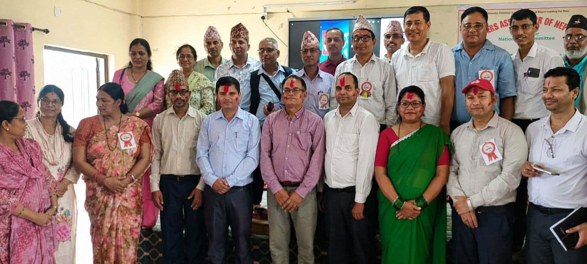 पदमराज जोशीको अध्यक्षतामा प्रधानाध्यापक संघ कैलालीको नयाँ नेतृत्व चयन