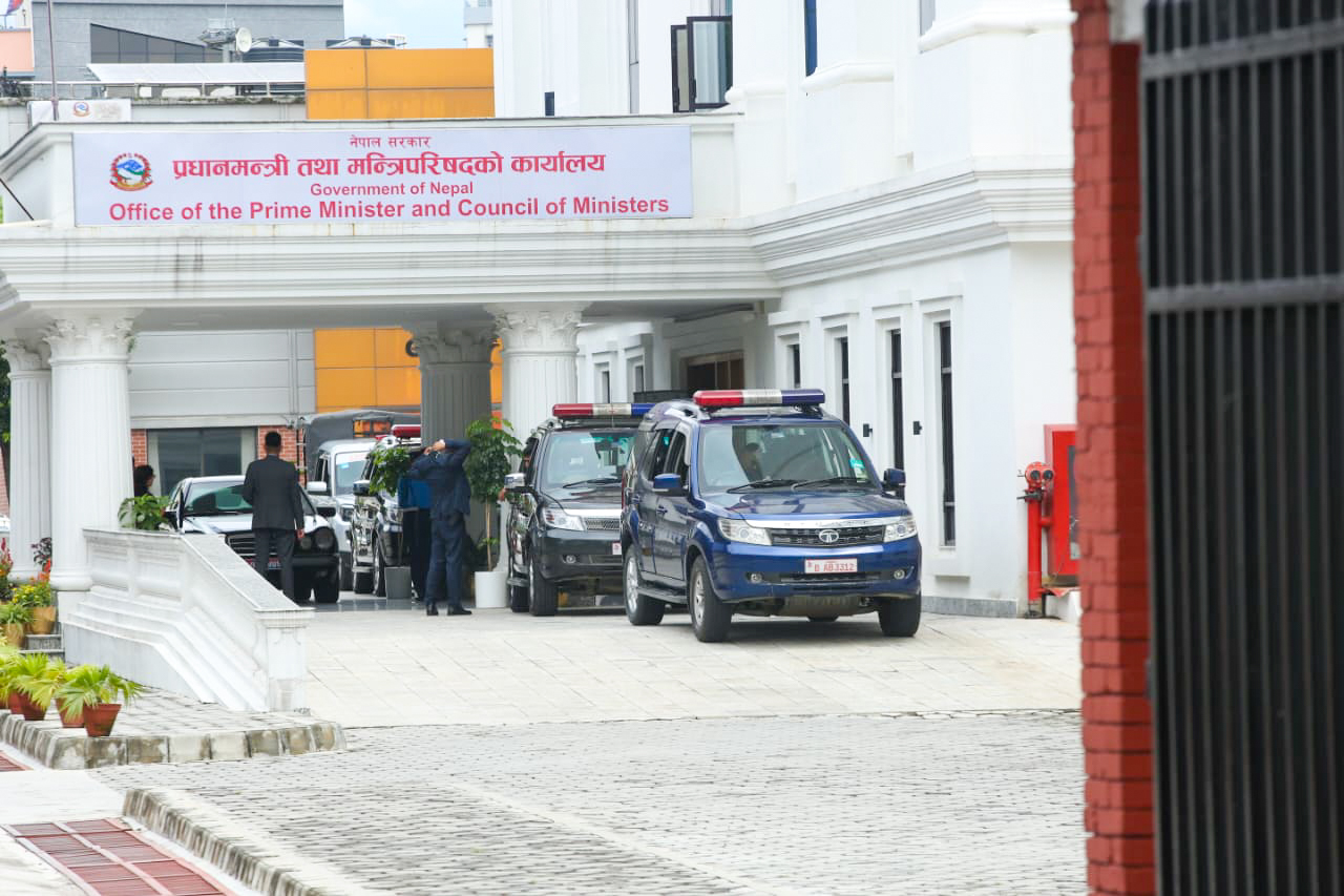 सुरक्षा परिषद्को बैठकका लागि सिंहदरबारमा भीभीआइपीको बाक्लो उपस्थिति [फोटोहरू]