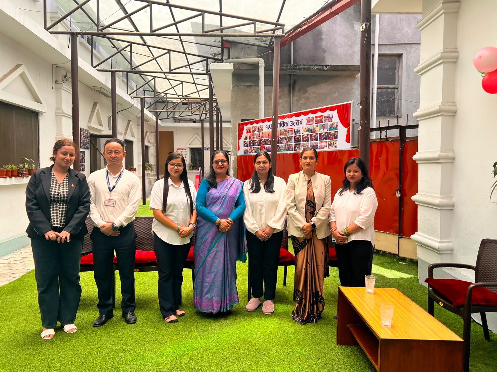 मन्त्री बादीद्वारा सिंहदरबारस्थित दिवा शिशु केन्द्रको अनुगमन
