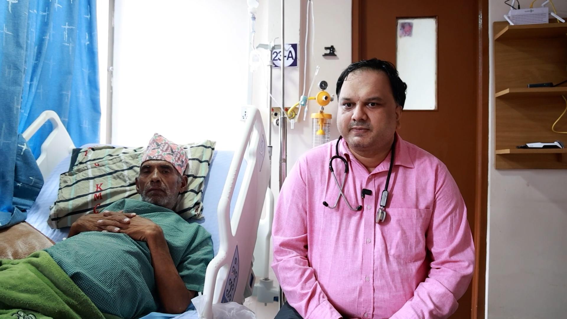 ६७ वर्षीय वृद्धको फुटेको ब्रेन एभीएमको बिनाचिरफार सफल उपचार, चिकित्सा क्षेत्रमा नयाँ रेकर्ड