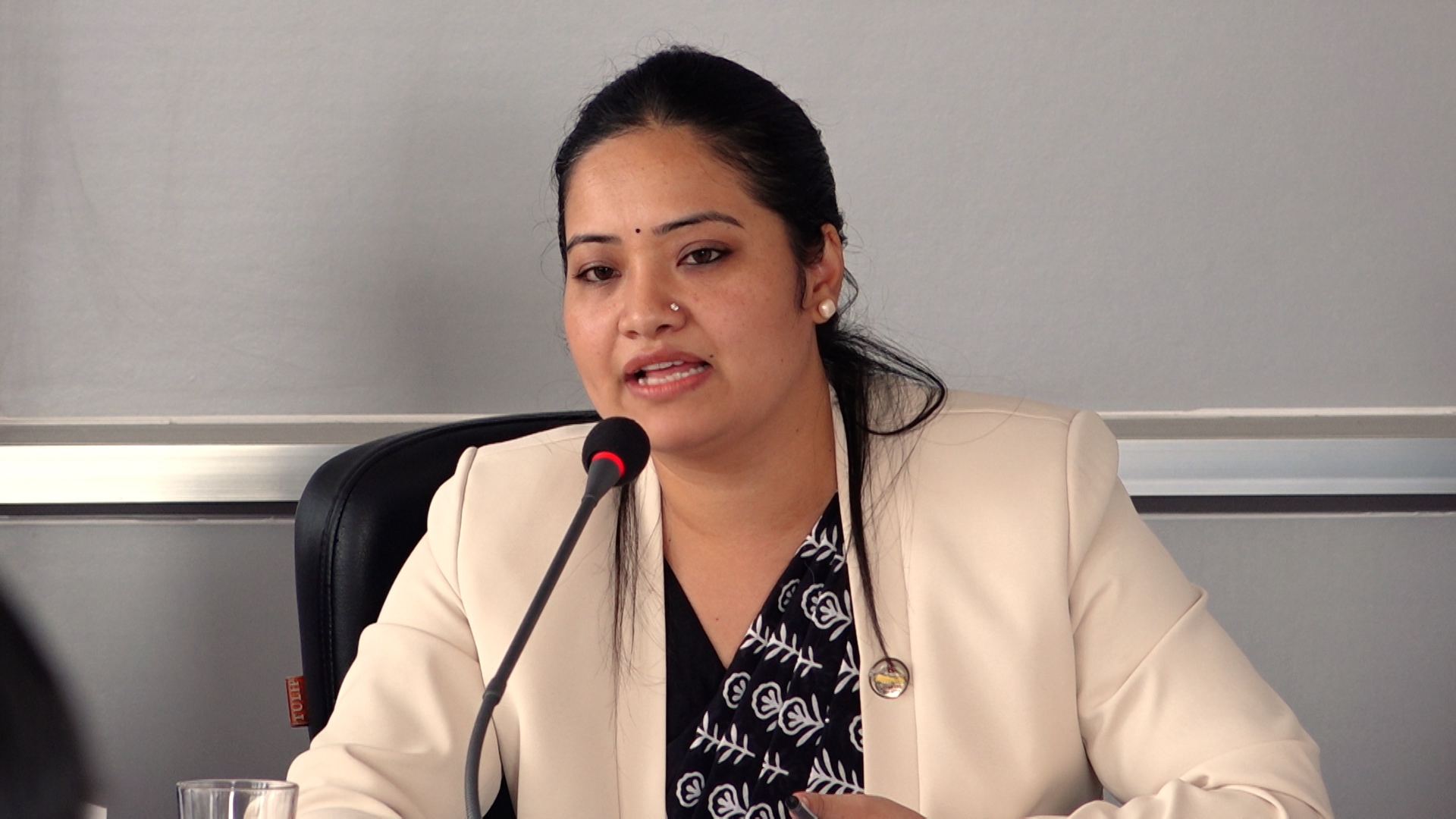 सहकारीलाई तत्काल बन्द गर्नु हुँदैन, सुधारको संयन्त्र बनाउनुपर्छ : मन्त्री रावल