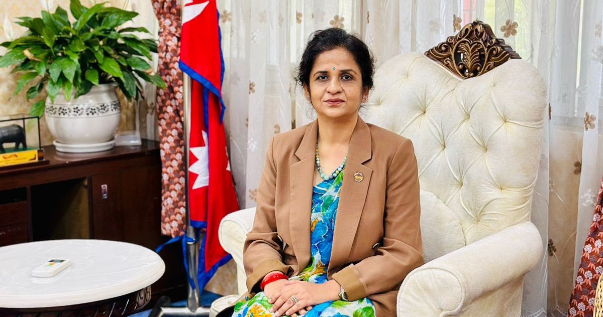 आयल निगममा वार्षिक करोडौंको ओभरटाइम भत्ता कटौती गरिँदै, ‘सिफ्ट प्रणाली’ लागू गर्ने मन्त्री यादवको तयारी