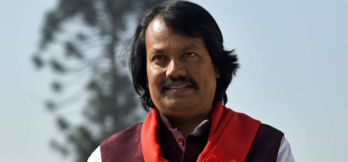 सेनाविरुद्ध किन विष वमन गर्दैछन् सिके राउत?