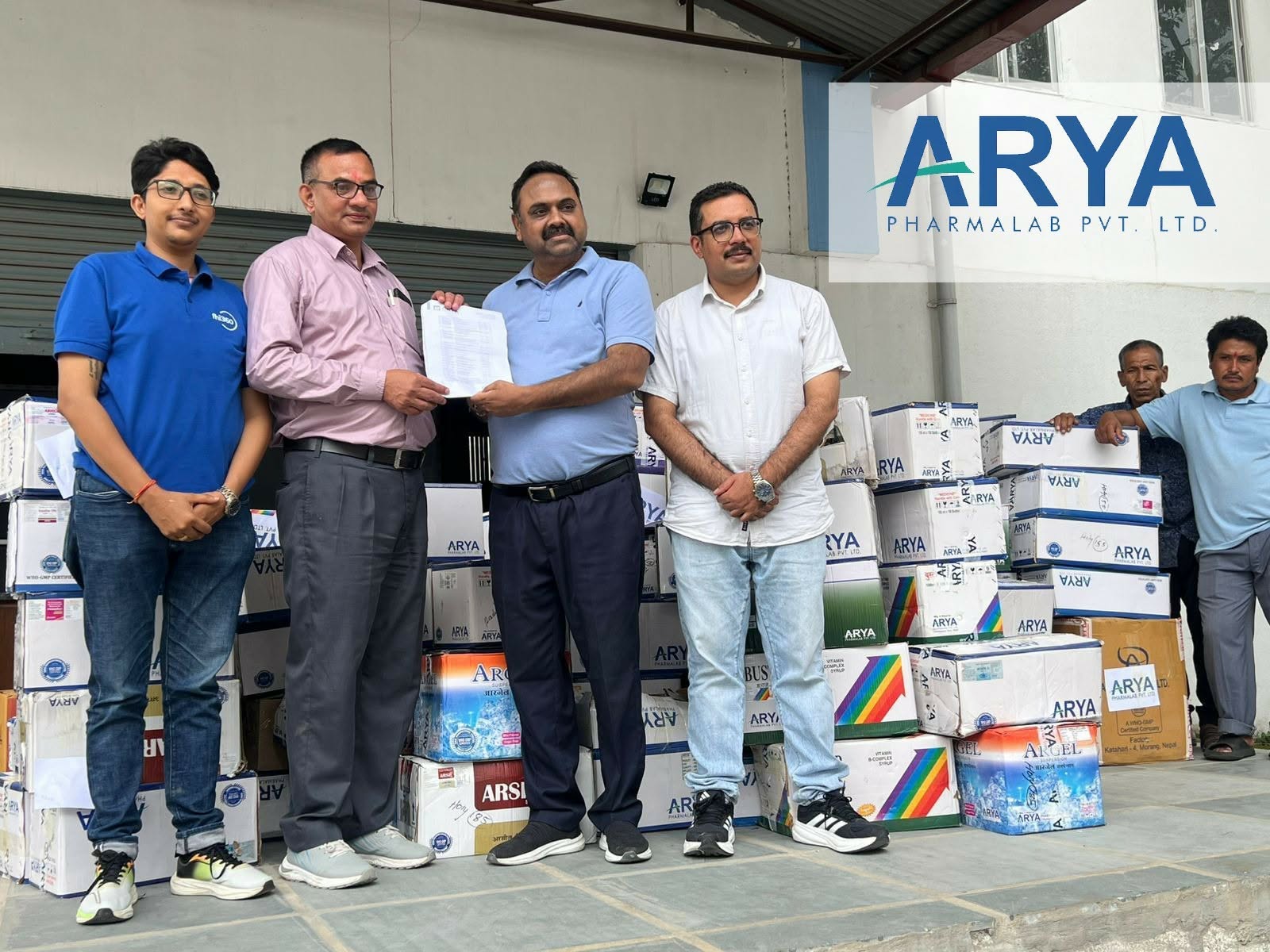 आर्या फार्माल्यावद्वारा बाढी तथा विपद् प्रभावित नागरिकका लागि औषधि सहयोग