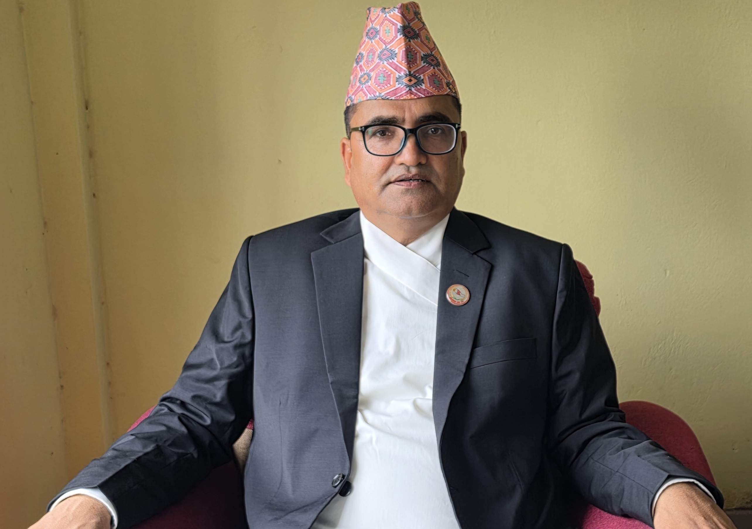 मुख्यमन्त्री खगराज भट्टसँग कुराकानी: ‘नयाँ बजेट छिट्टै ल्याउँछौं, दाग लाग्ने गरी काम गर्दिनँ’