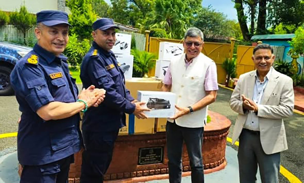 नेपाल चेम्बरले प्रहरीलाई दियो १७ वटा निगरानी ड्रोन