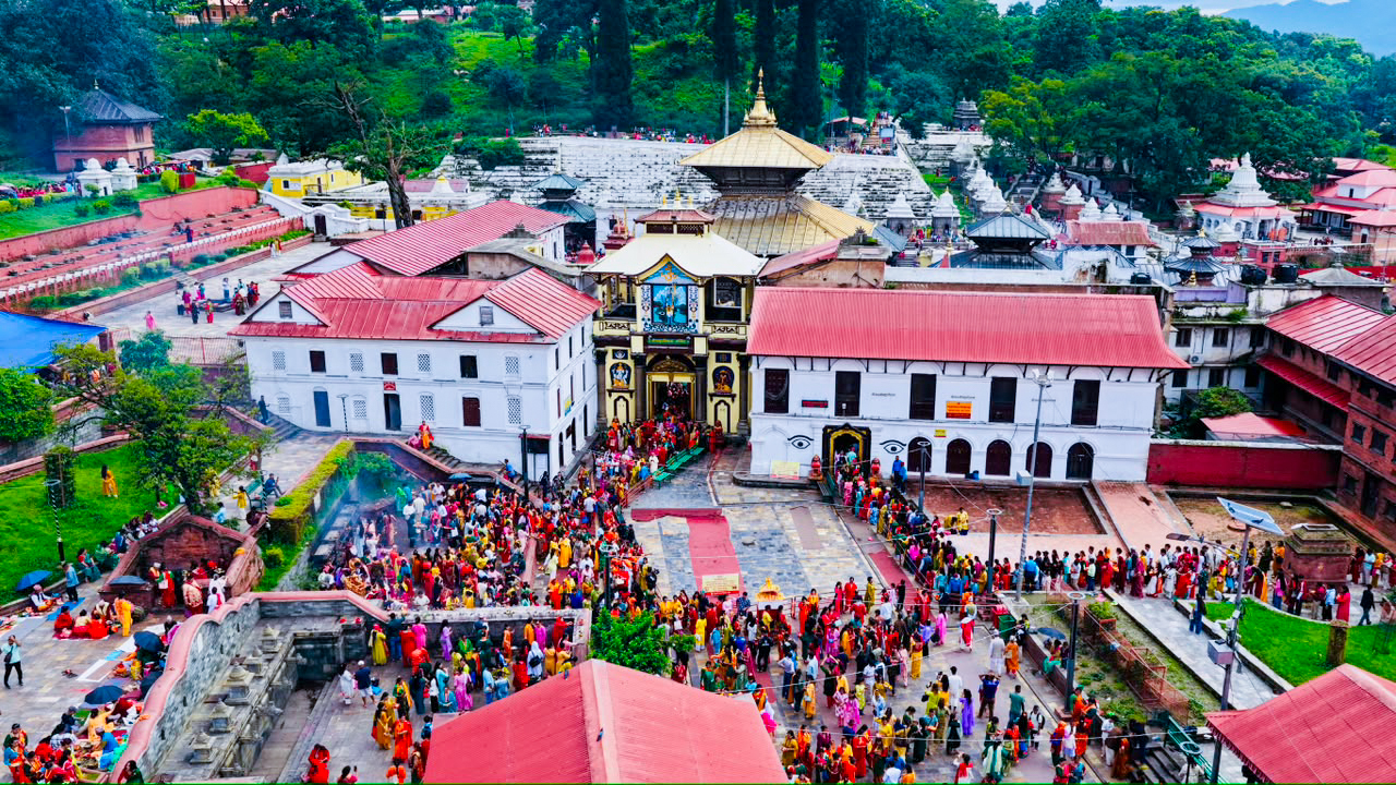 साउनको अन्तिम सोमबार, ड्रोनबाट यस्तो देखियो पशुपतिनाथ क्षेत्र (तस्बिरहरू)