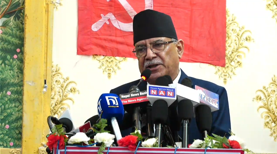 कम्युनिष्ट आन्दोलनको समीक्षा गर्न वामपन्थी दलको सामूहिक टोली गठन गरौं : प्रचण्ड