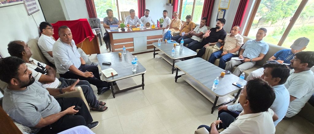 गोलबजार घटना : सत्यतथ्य छानबिनका लागि उच्चस्तरीय समितिद्वारा स्थानीयस्तरमा छलफल