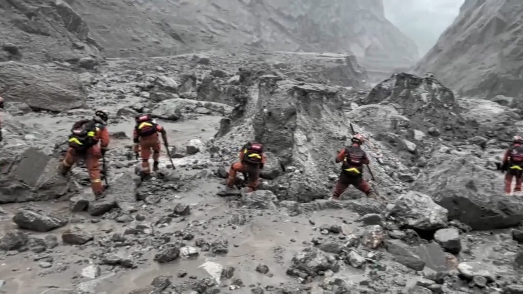 तिब्बत बाढीमा १०४ नेपालीसहित ५४६ जना बेपत्ता, २३ देशका नागरिक परे प्रभावमा
