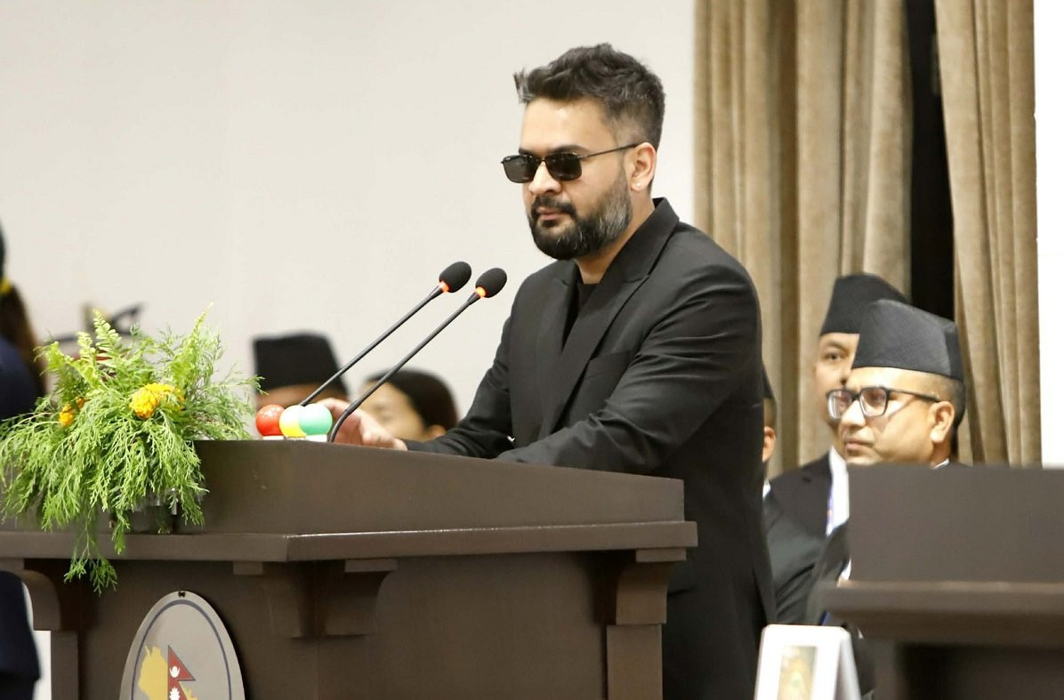 प्रधानमन्त्री बालेन शाहले कालो चस्मा लगाएरै संसदमा प्रश्नोत्तरको सामना गर्ने