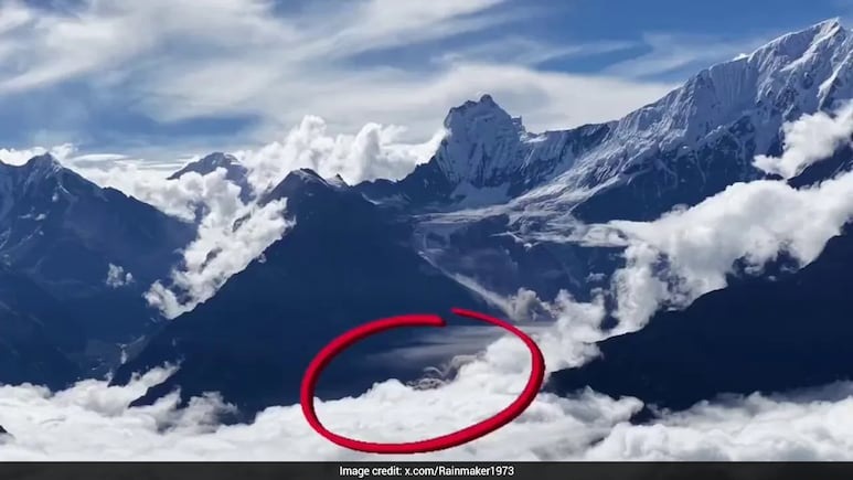 भीषण बाढी निम्त्याउने सुरुवाती हिमपहिरो झुक्किएर ड्रोन भिडियोमा कैद, भिडियो सार्वजनिक