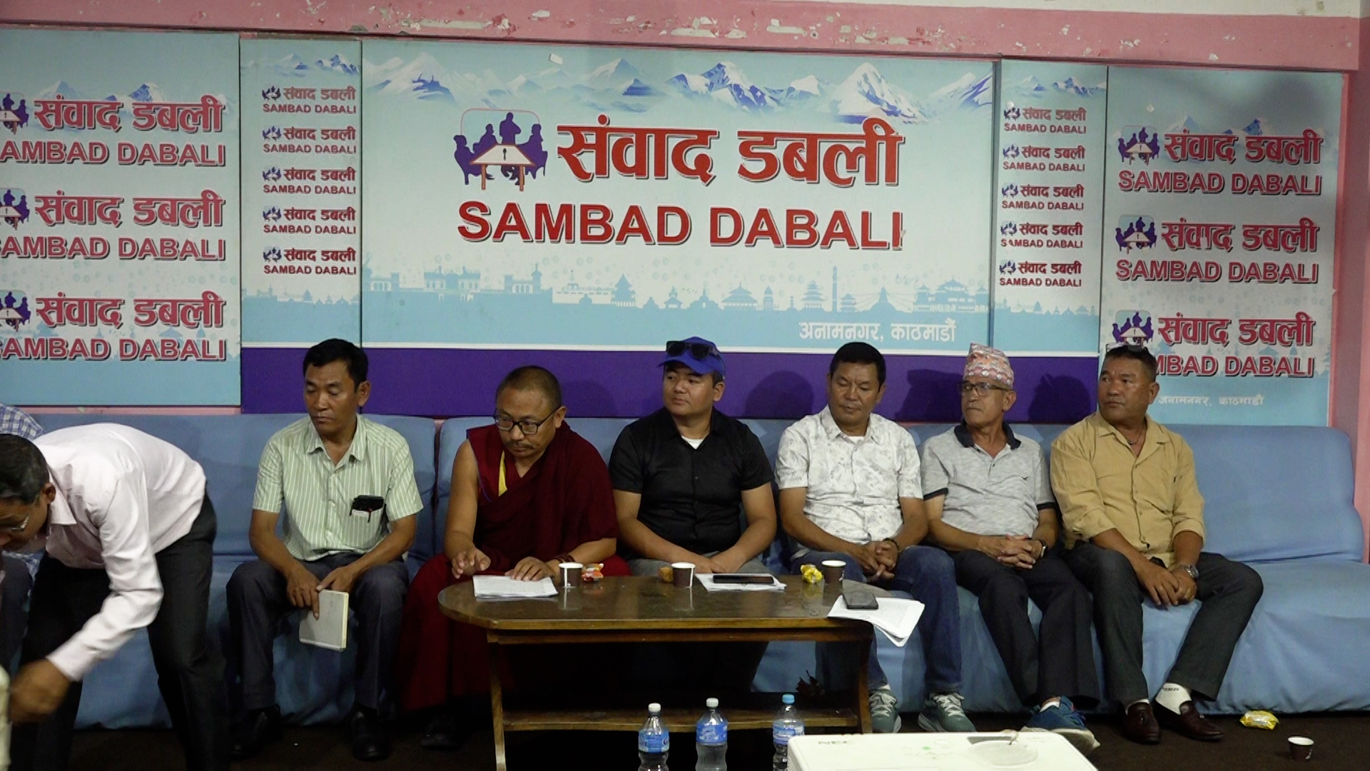 भोटखोलाको वरुण र छुजुङ नदीमा जलविद्युत परियोजना रोक्न स्थानीयवासीको माग