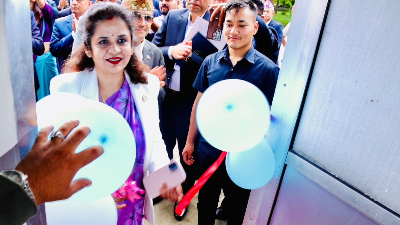सिंहदरबारभित्रै खुल्यो सुलभ मूल्यको खाद्य बिक्री कक्ष, उद्योगमन्त्री यादवद्वारा उद्घाटन
