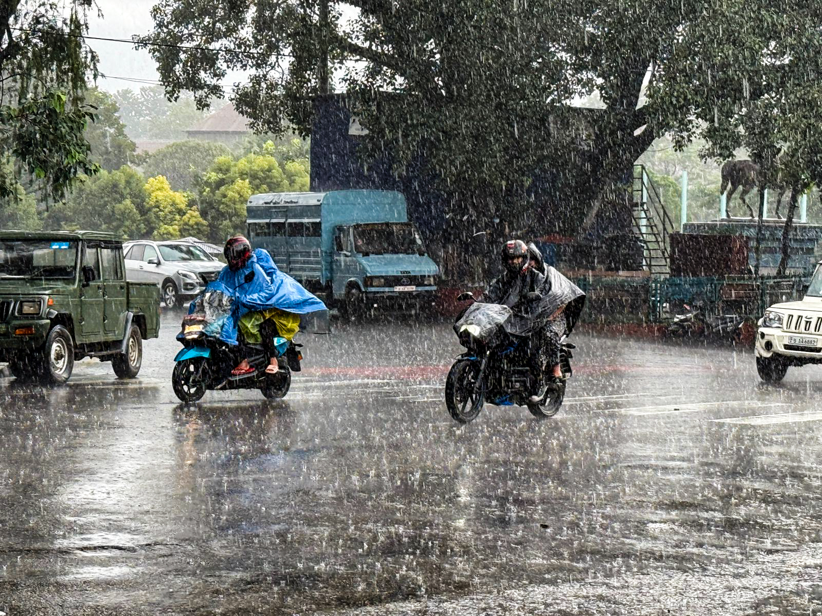 देशभर मनसुनी वायुको सक्रिय प्रभाव: लुम्बिनी, गण्डकी र सुदूरपश्चिममा भारी वर्षाको सम्भावना