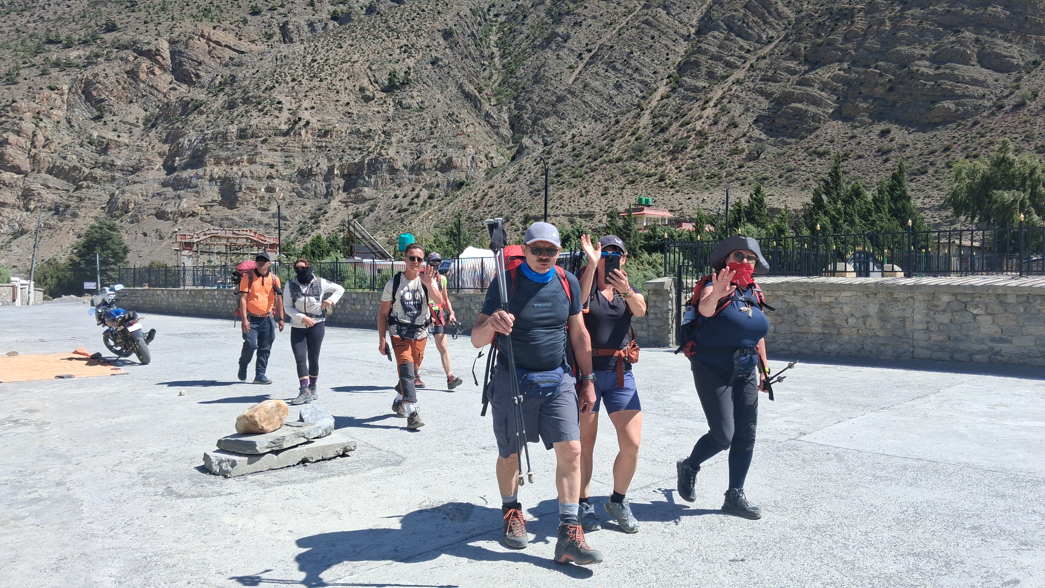 रसुवा बाढीको असर: मुस्ताङमा भदौ महिनामा पर्यटक आगमन झन्डै आधा घट्यो